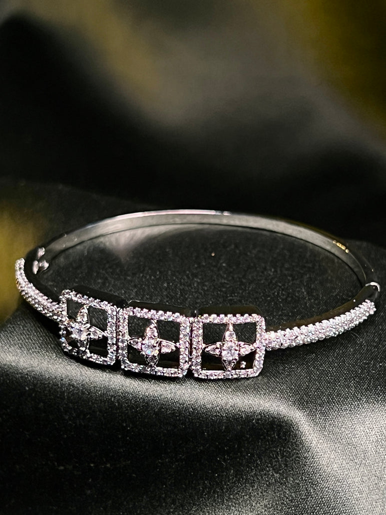 Bracelet & Bangle BR0023