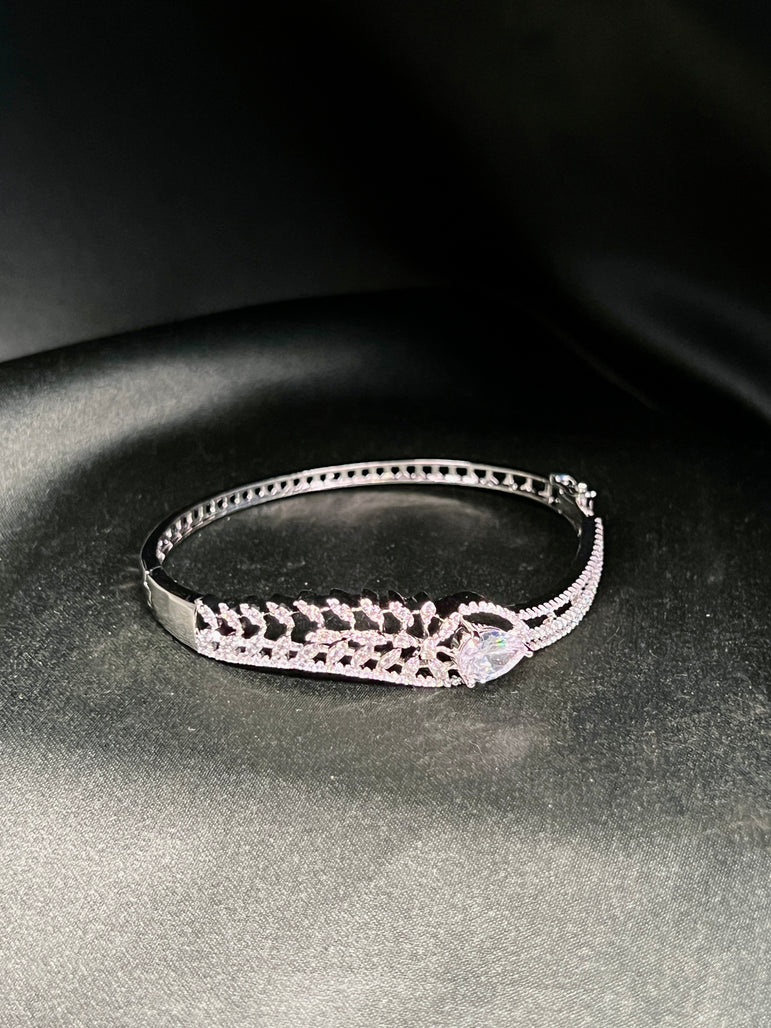 Bracelet & Bangle BR0028