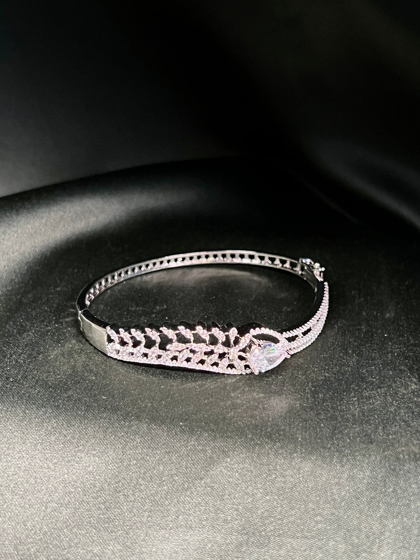 Bracelet & Bangle BR0028