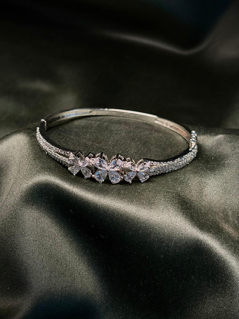 Bracelet & Bangle BR003