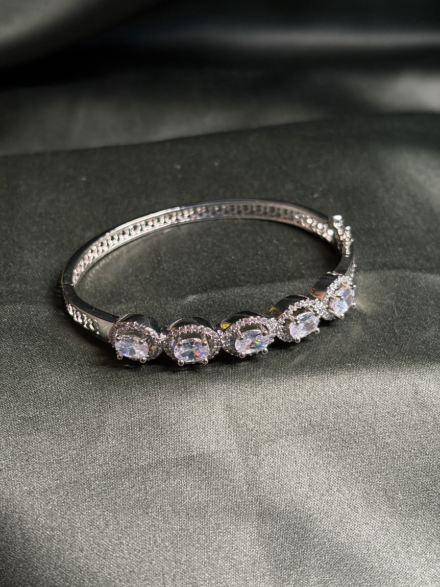 Bracelet & Bangle BR006