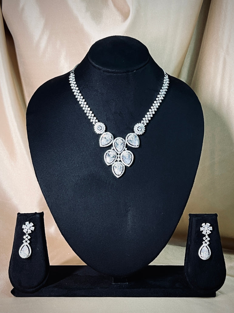 Necklace N0046