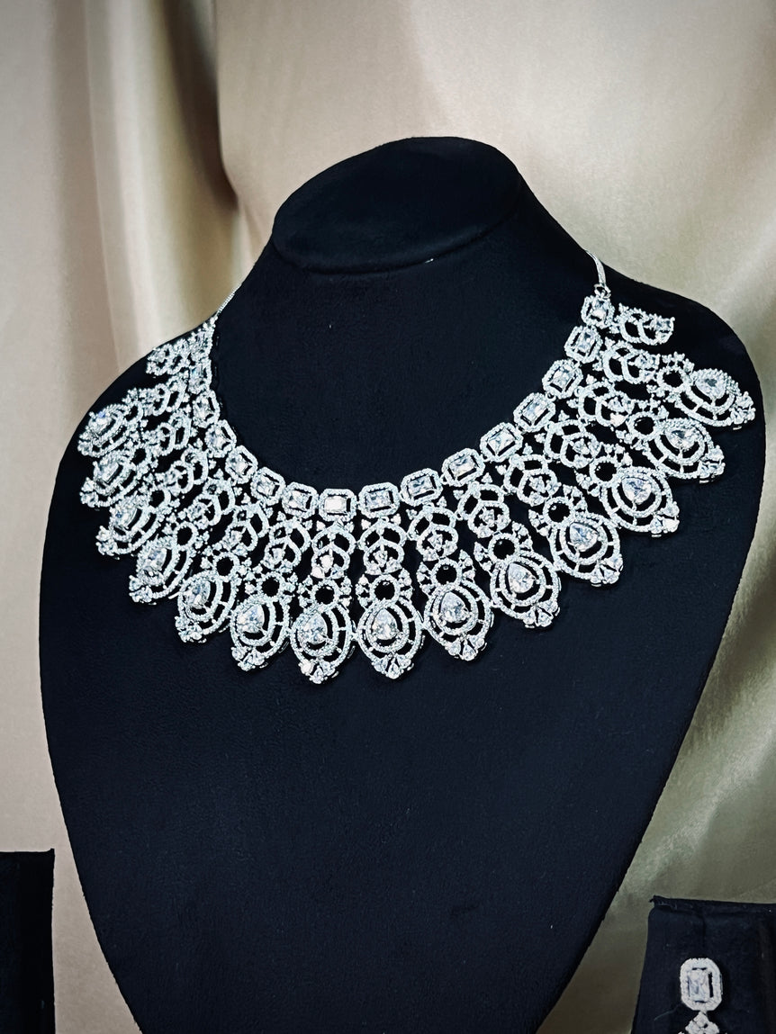 Necklace N0052