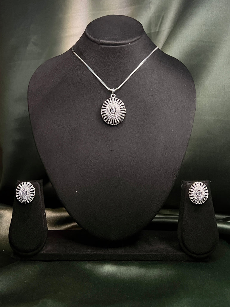 Pendant With Chain And Earring Set P0019