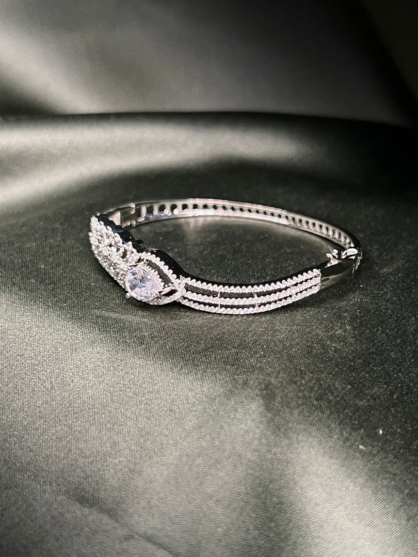 Bracelet & Bangle BR0028