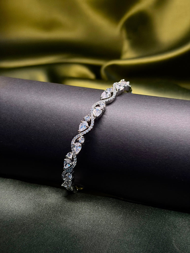 Bracelet & Bangle BR002