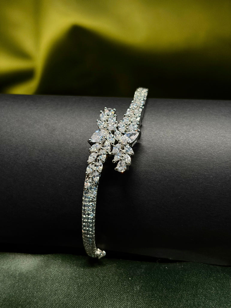 Bracelet & Bangle BR004
