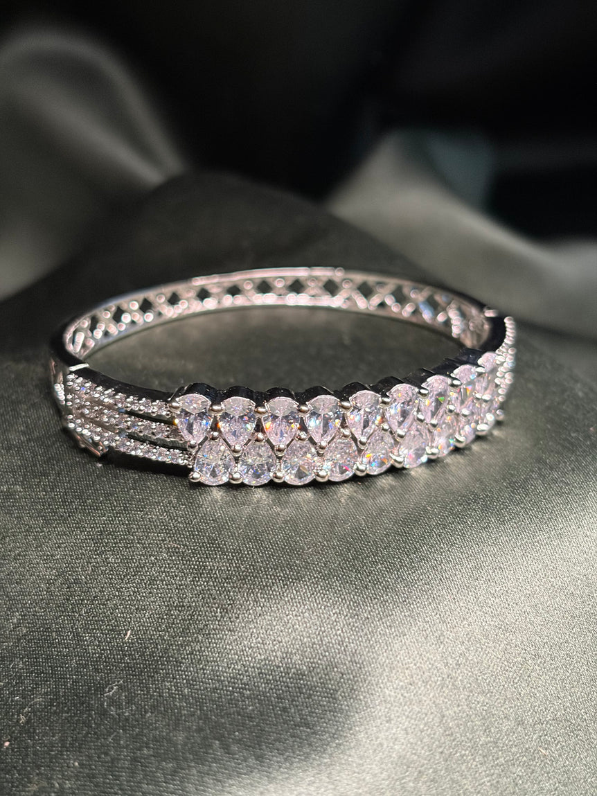 Bracelet & Bangle BR005