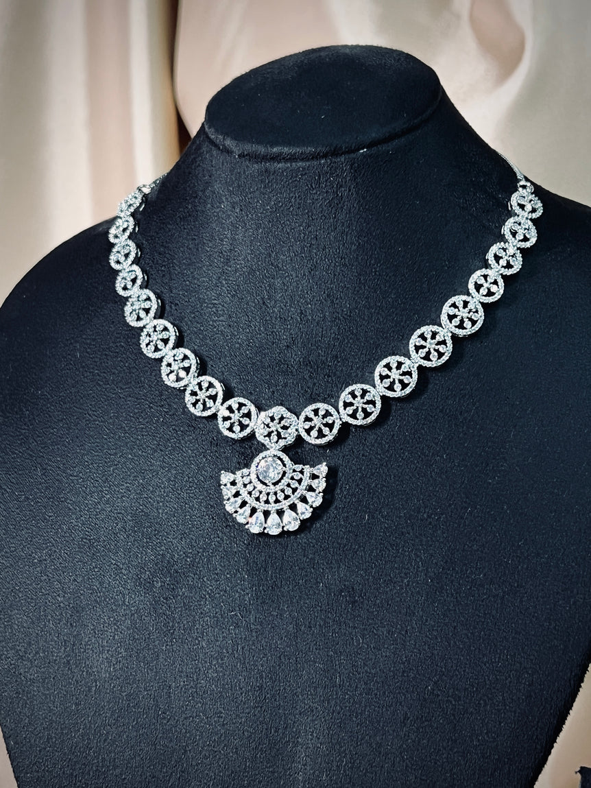 Necklace N0033