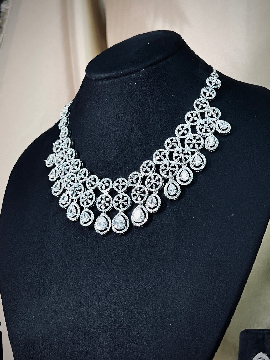 Necklace N0056