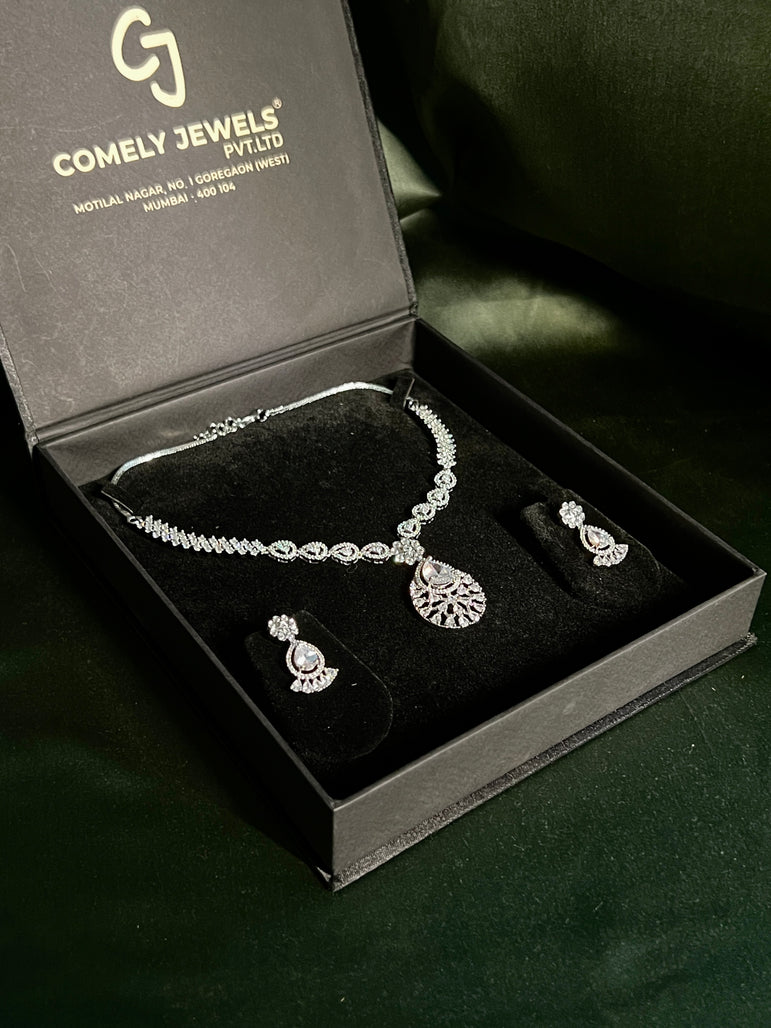 Necklace N0059