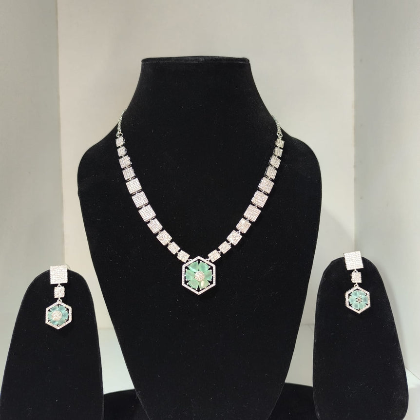 Necklace 005 MG