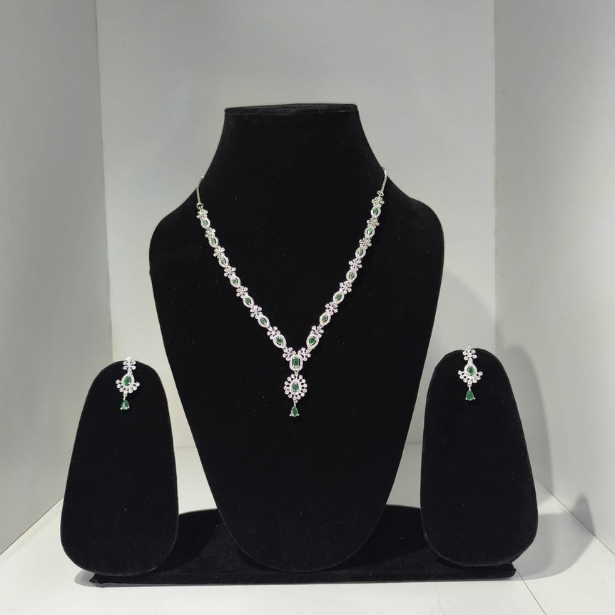 Necklace 007 Green