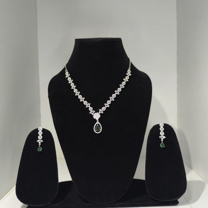 Necklace 008 Green