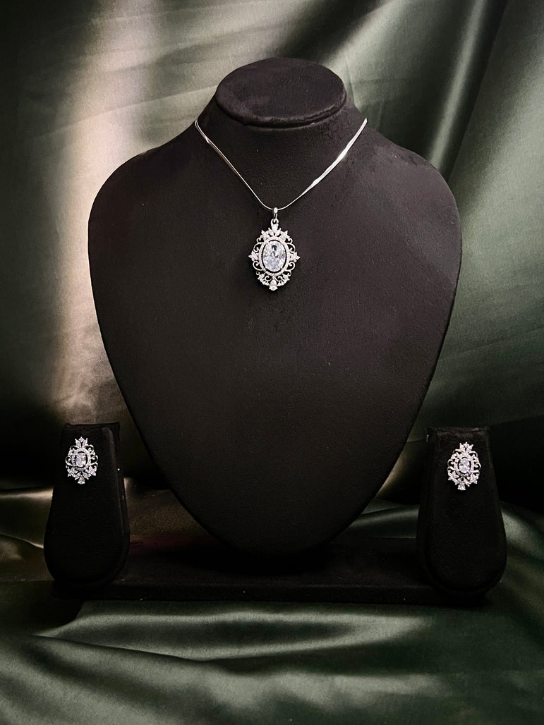 Pendant With Chain And Earring Set P0016