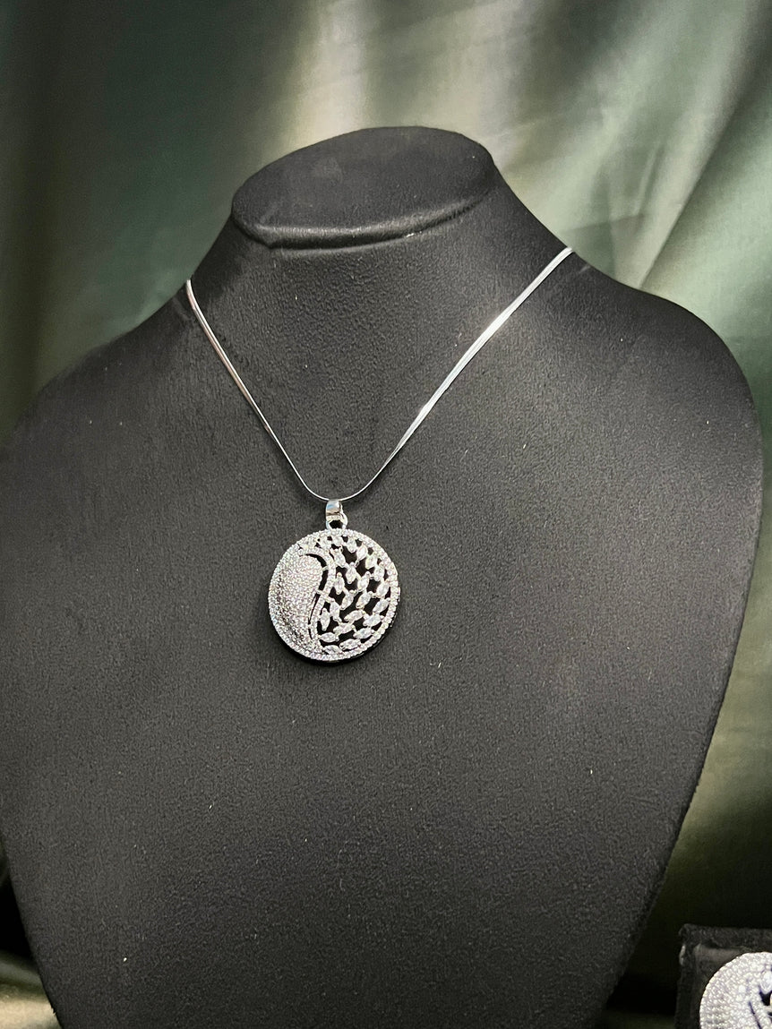 Pendant With Chain And Earring Set P0025