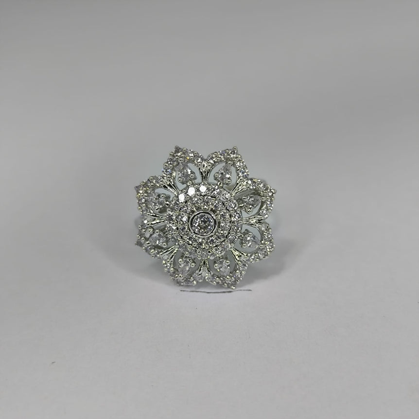 Ring 0010 White