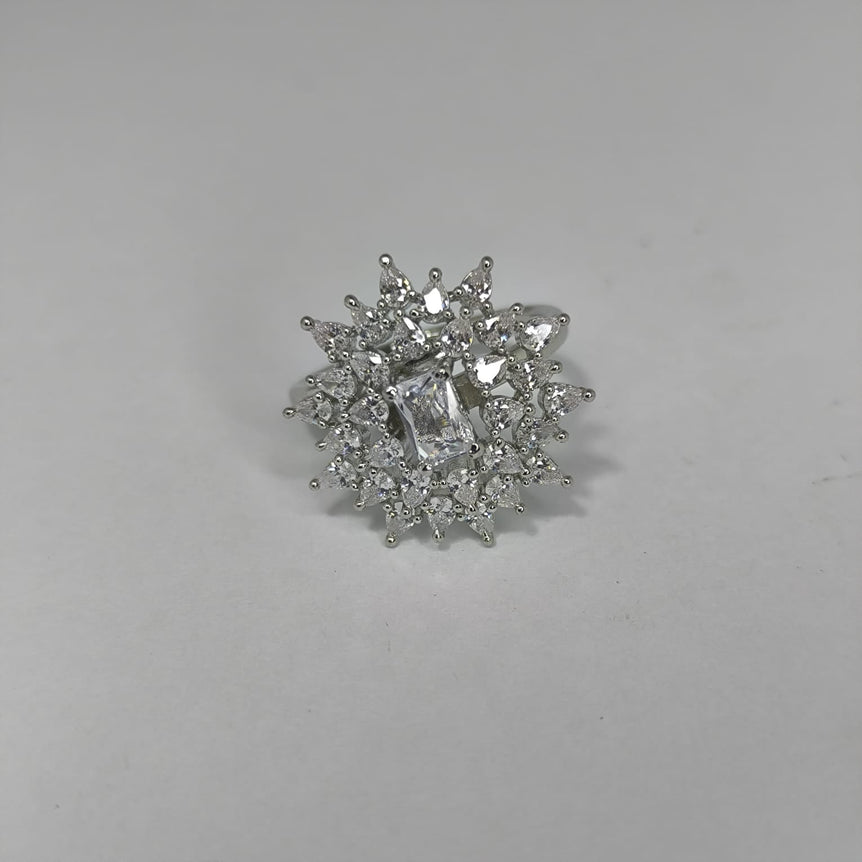 Ring 005 White