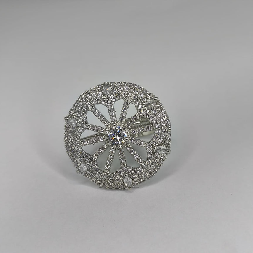 Ring 006 White