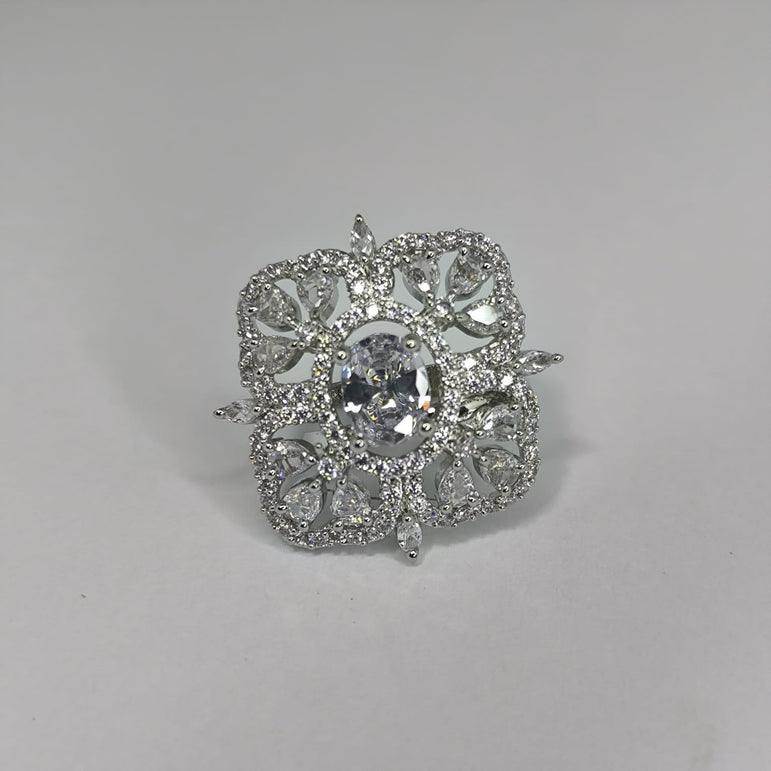 Ring 007 White