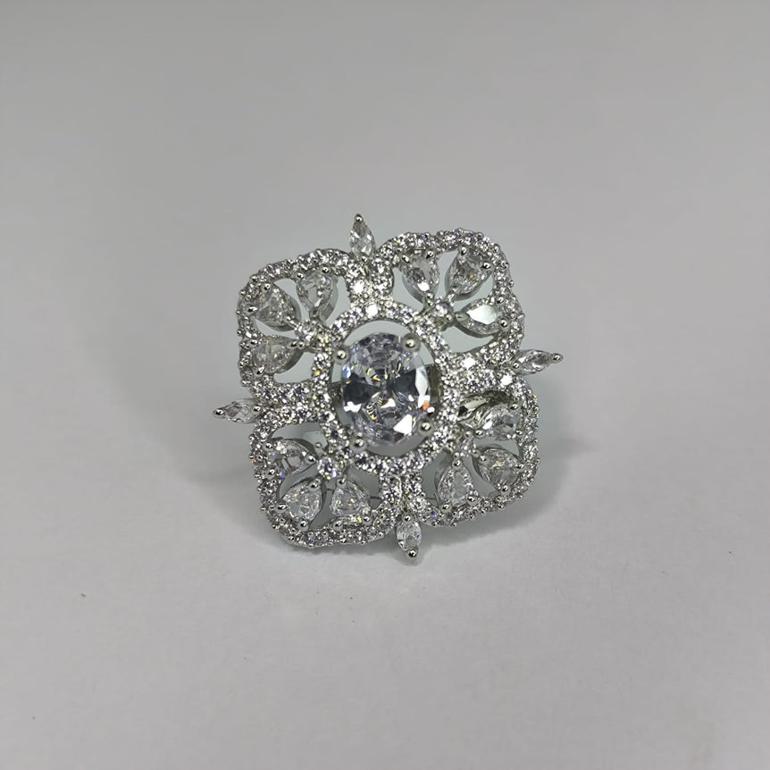 Ring 007 White